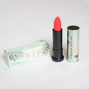 Limited Edition Urban Decay BEACHED VICE LIPSTICK